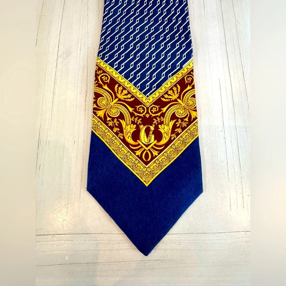 Vintage Gianni Versace 100% Silk Baroque Necktie Blue Gold Made in Italy 90s